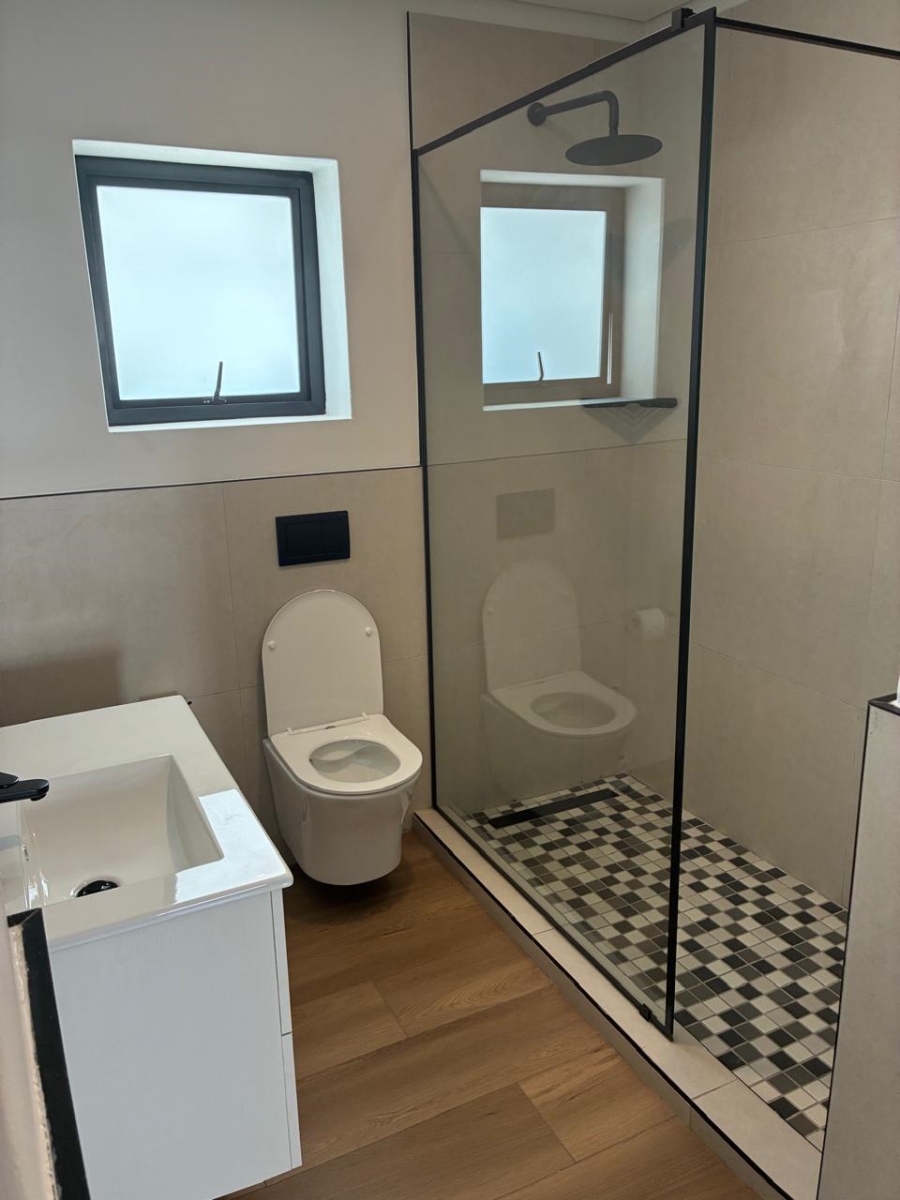 To Let 1 Bedroom Property for Rent in Lemoenkloof Western Cape